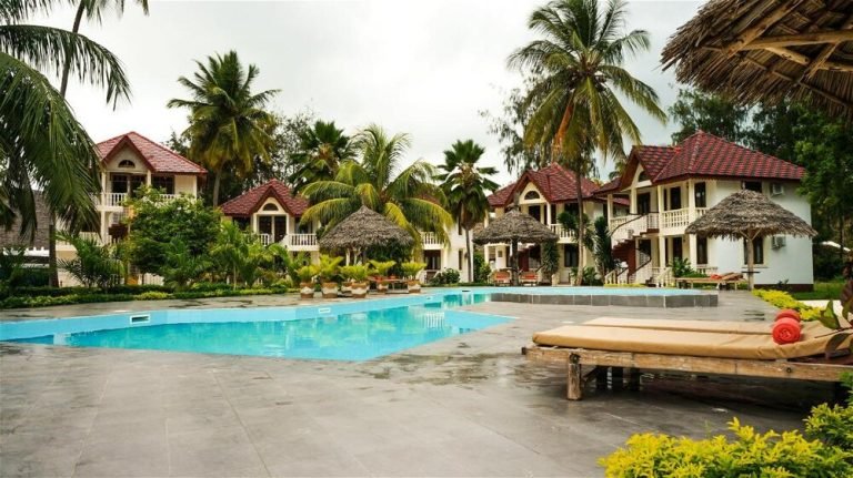 smiles-beach-hote 1